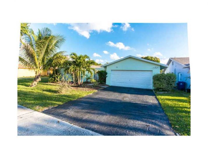 9381 NW 33RD MNR, Fort Lauderdale, FL 33351