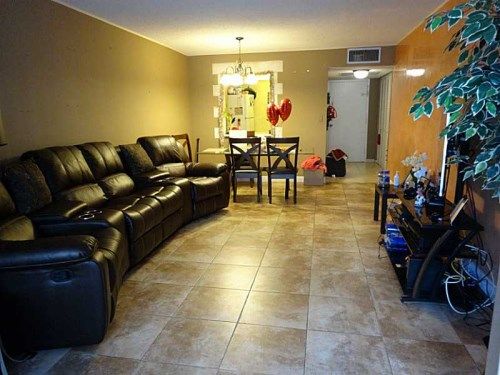 851 THREE ISLANDS BL # 117, Hallandale, FL 33009