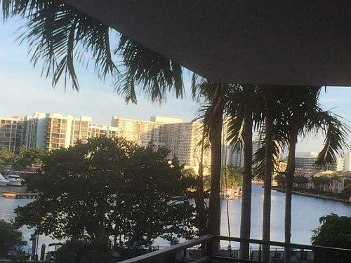 500 THREE ISLANDS BL # M19, Hallandale, FL 33009