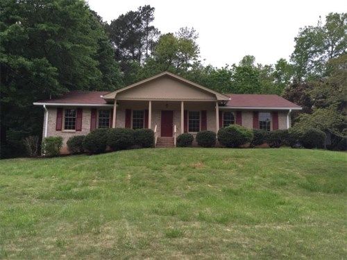 5121 Valley Forge Road, Stone Mountain, GA 30087