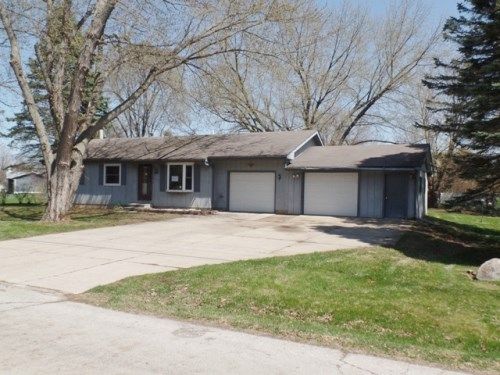 5849 Squires Rd, Jackson, MI 49201