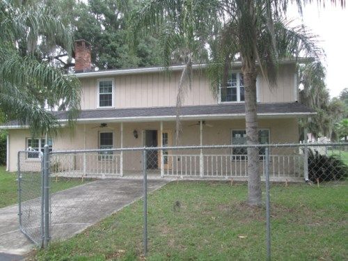 902 Read Ave, Crescent City, FL 32112