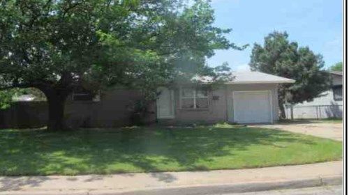 2117 Queensbury Rd, Oklahoma City, OK 73160