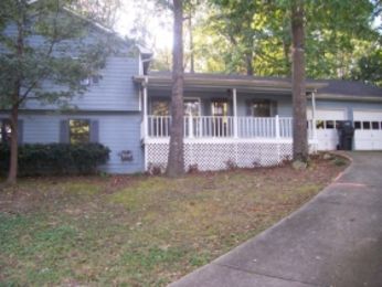 2260 Whitebluff Way, Buford, GA 30519