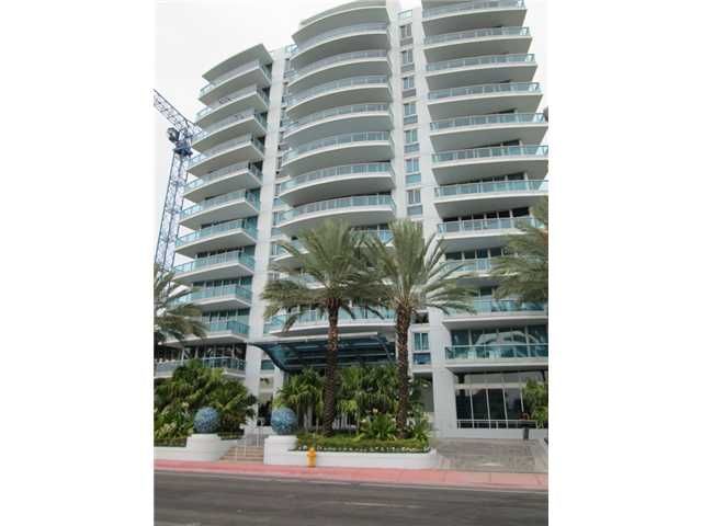 9401 COLLINS AV # 203, Miami Beach, FL 33154