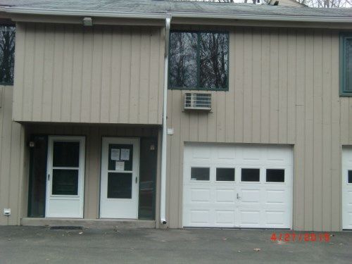 36 Mohawk Trl, Guilford, CT 06437