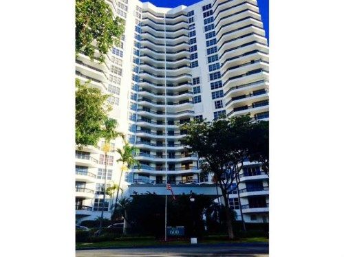 3400 NE 192 ST # 1802, Miami, FL 33180