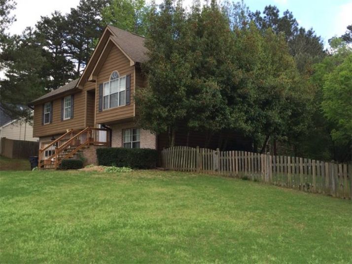 802 Mckendree Lake Way, Lawrenceville, GA 30043