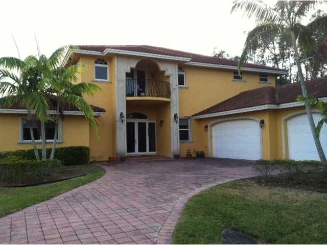 11880 NW 17TH PL, Fort Lauderdale, FL 33323