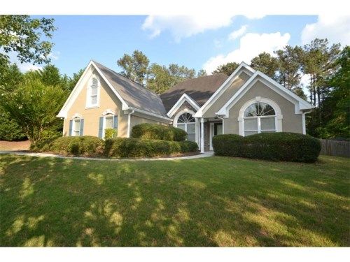 2221 Flowering Drive, Grayson, GA 30017