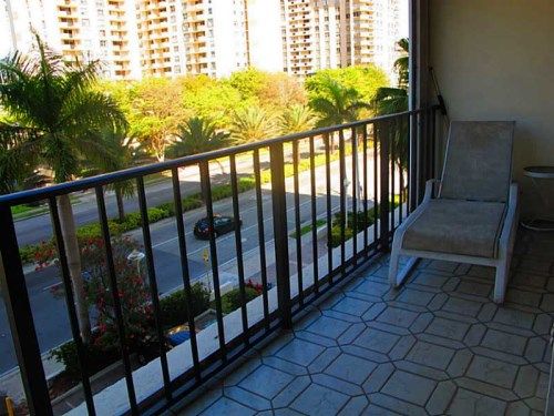 1880 S OCEAN DR # 403, Hallandale, FL 33009