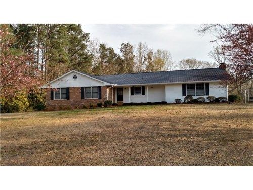 2555 Hammond Drive, Cumming, GA 30040