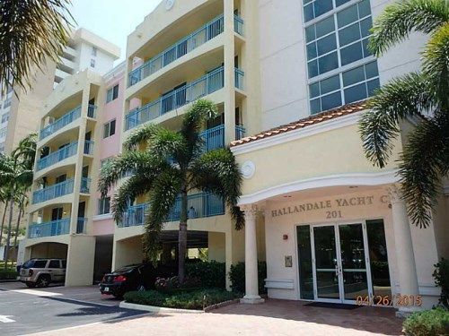 201 GOLDEN ISLES DR # 408, Hallandale, FL 33009