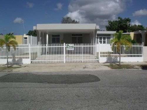 #36 Urb. Punto Oro, Ponce, PR 00731