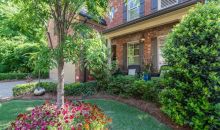 5586 Julian Place Ne Atlanta, GA 30342