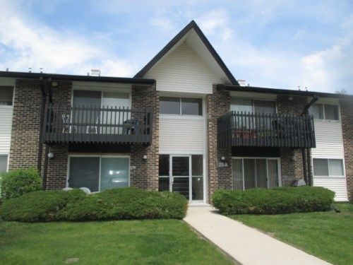 25a Kingery Quarter Apt 101, Willowbrook, IL 60527