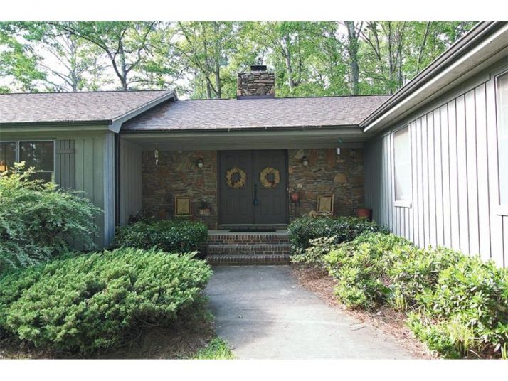 5239 Santee Street, Stone Mountain, GA 30087