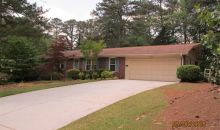 5659 Forest Drive Lilburn, GA 30047