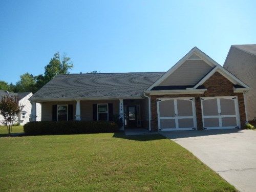 705 Sycamore Dr, Villa Rica, GA 30180