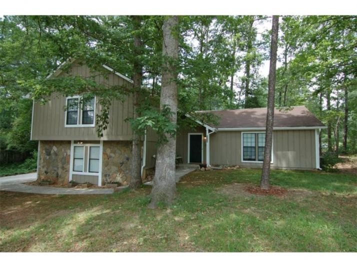 5334 Post Road Pass, Stone Mountain, GA 30088