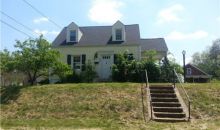 904 Edmunds St Farmville, VA 23901