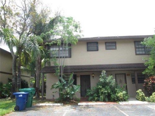 1096 NE 209 TE, Miami, FL 33179