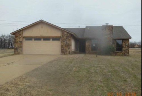 8219 Greendale Rd, Tulsa, OK 74131