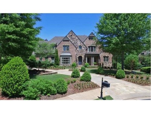 135 Manor Lake Court, Alpharetta, GA 30004