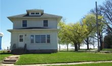 202 7th St Gladbrook, IA 50635