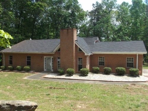 2712 Fairburn Road, Atlanta, GA 30331