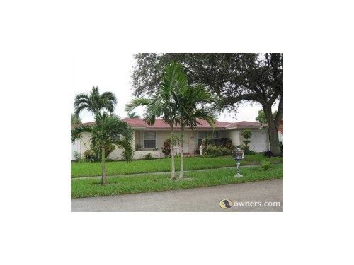 1472 W 82 ST, Hialeah, FL 33014