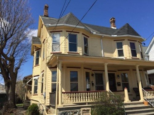 107 S Westbrook Ave, Pen Argyl, PA 18072