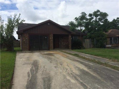 2 Agriculture Pl, New Orleans, LA 70126