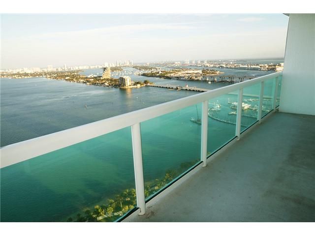 1800 N BAYSHORE DR # 3509, Miami, FL 33132