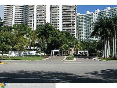 20281 E Country Club Dr # 208, Miami, FL 33180