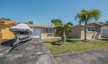 8461 NW 16TH ST Hollywood, FL 33024