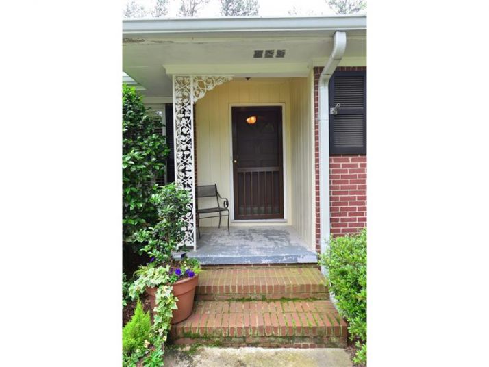 555 Highbrook Drive, Atlanta, GA 30342