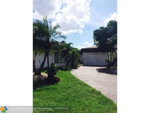 4917 UMBRELLA TREE LN, Fort Lauderdale, FL 33319