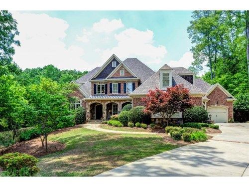 4915 Spruce Bluff Drive, Atlanta, GA 30350