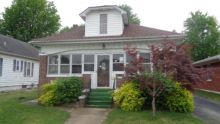 213 N 3rd St Dupo, IL 62239