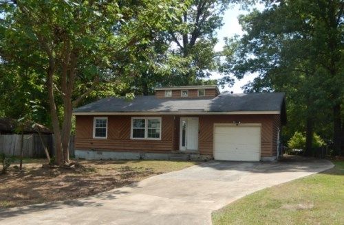 5587 General Harris Dr, Macon, GA 31217