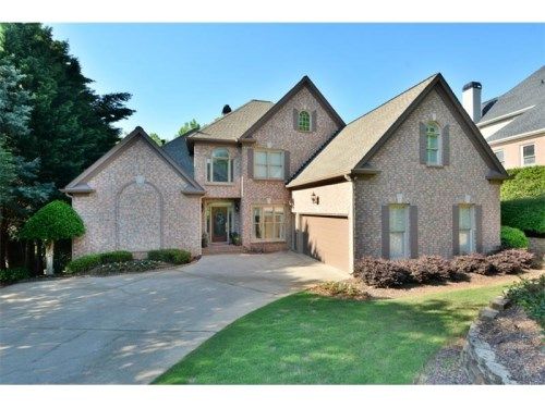 525 Eden Close Court, Roswell, GA 30075