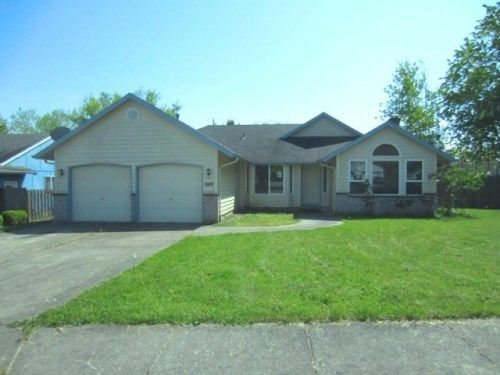 849 East 9th Ct, Lafayette, OR 97127