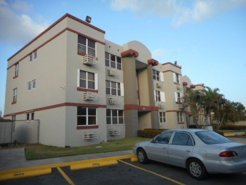 2802 Parq San Antonio, Caguas, PR 00727