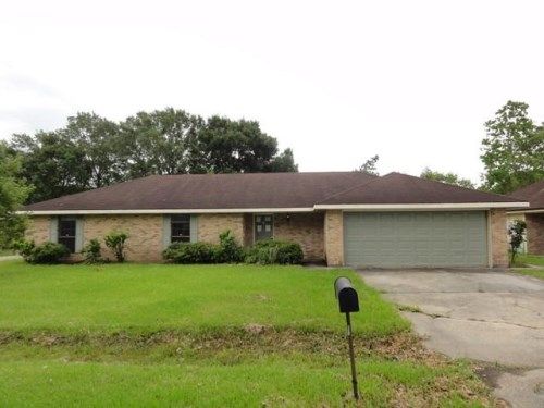 126 Chicory Ln, Lafayette, LA 70506