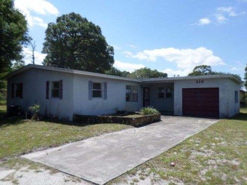 216 N 41st St, Fort Pierce, FL 34947