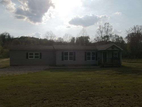 2219 Bull Creek Rd, Laurelville, OH 43135