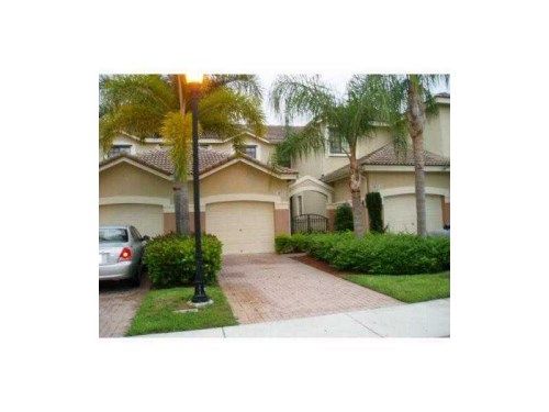 4018 PEPPERTREE DR # 4018, Fort Lauderdale, FL 33332