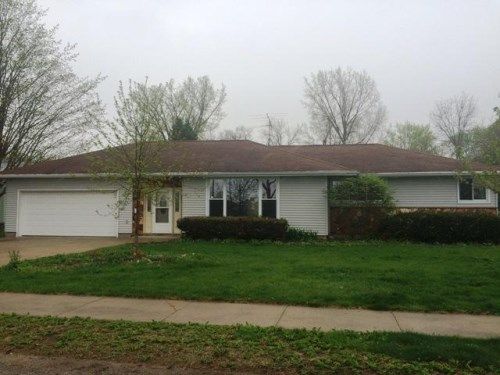 305 Elm Dr, Coleman, WI 54112