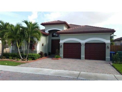 8810 NW 178 LN, Hialeah, FL 33018